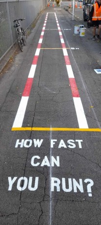 Racetrack on a footpath